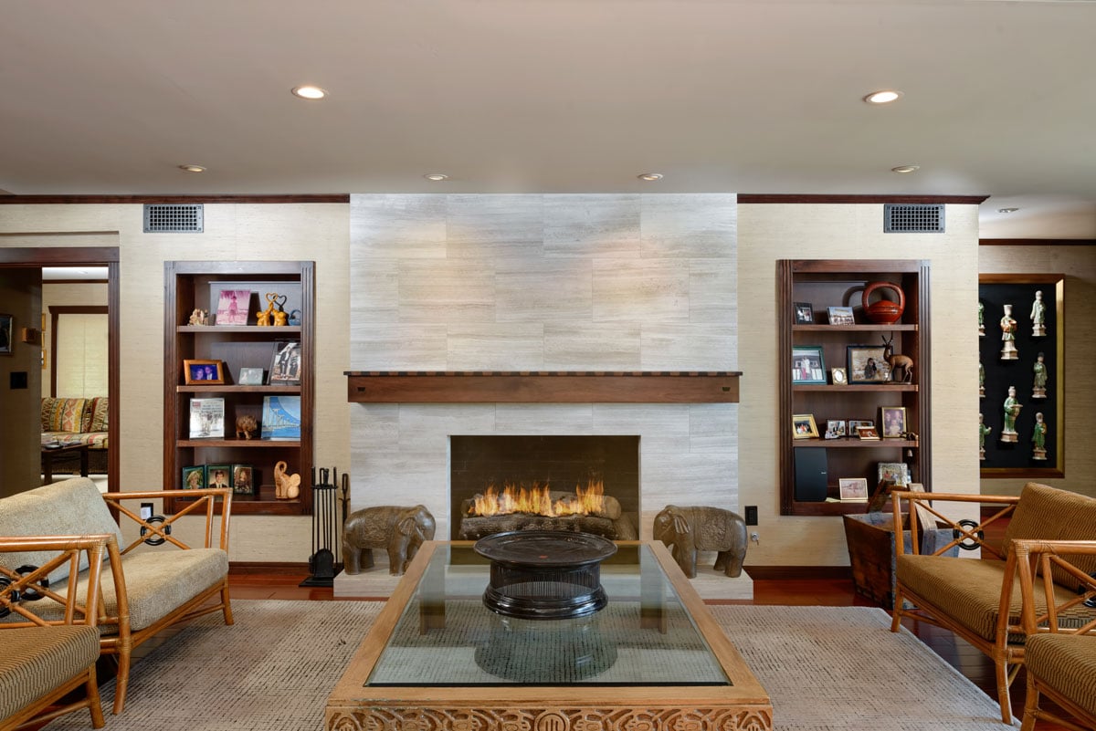 Paradise-Valley-Transitional-Home-Living-Room-Fireplace